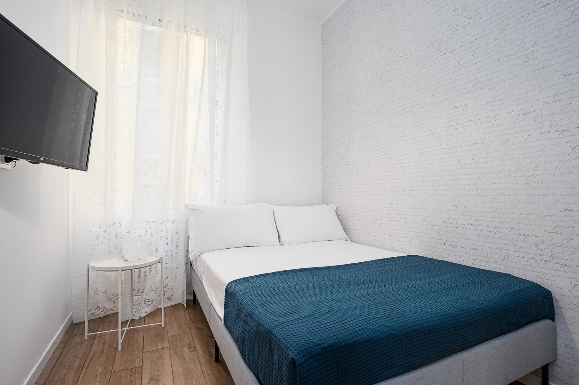 Classbnb - Apartment With Balcony Near The City Center Milan Bagian luar foto