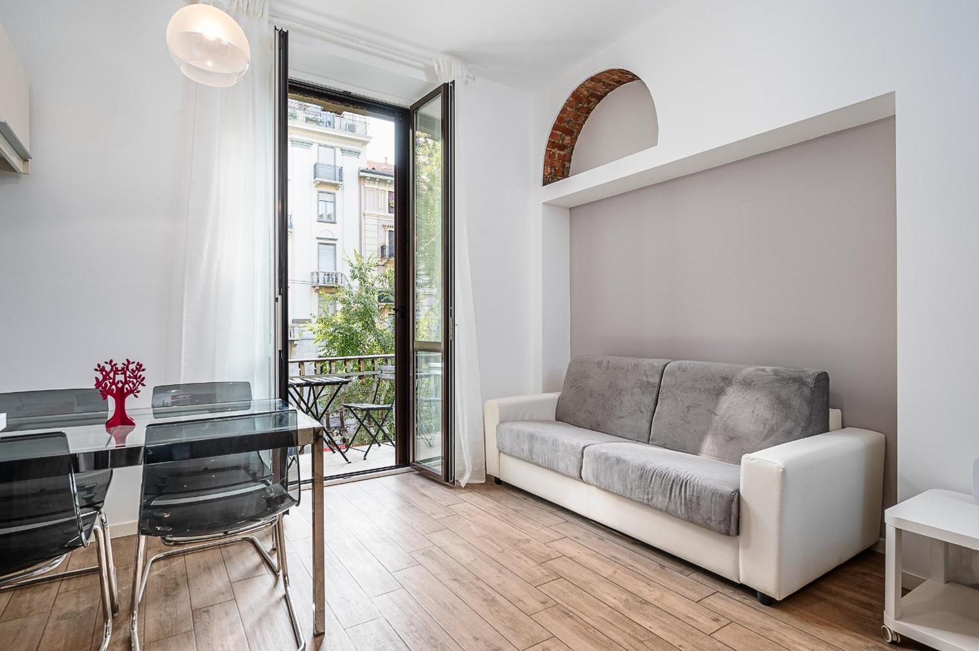 Classbnb - Apartment With Balcony Near The City Center Milan Bagian luar foto