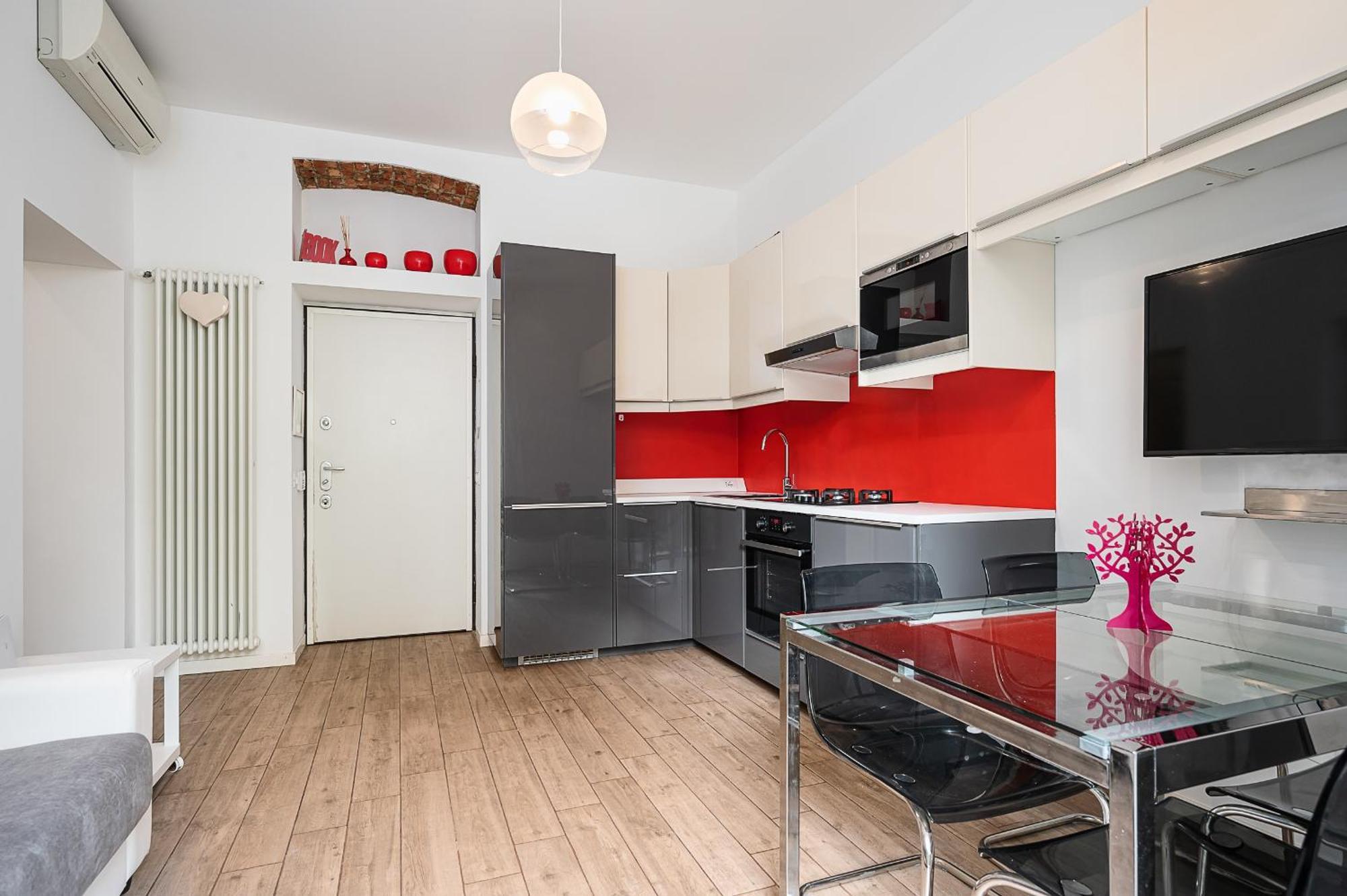 Classbnb - Apartment With Balcony Near The City Center Milan Bagian luar foto